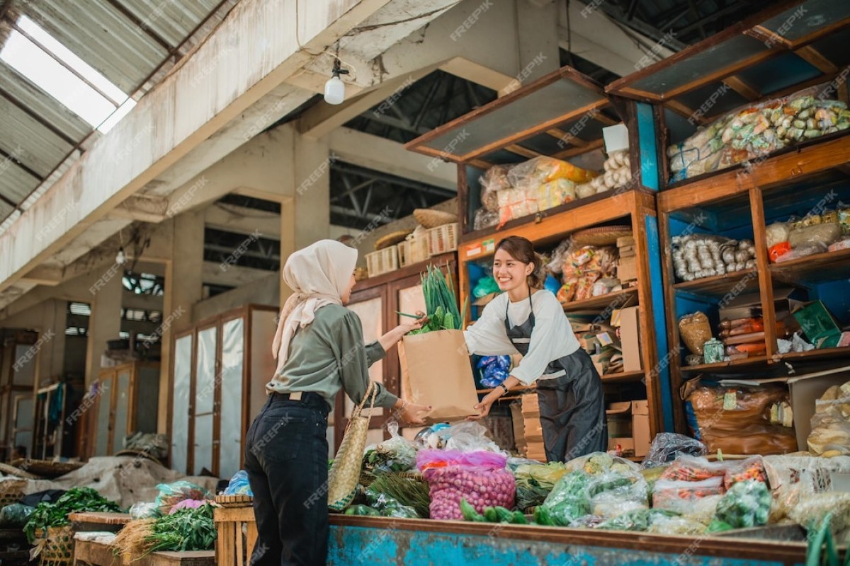 Pemerintah Revitalisasi Pasar di Malang Guna Memberikan Kenyaman Saat Berbelanja, Kini Dinobatkan Jadi Pasar Terbersih Favorit Para Ibu, Intip Apa Saja Fasilitasnya 