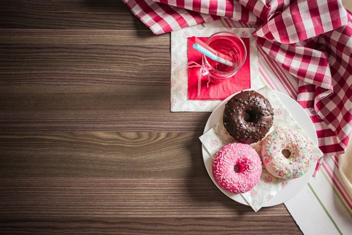 Si Bulat Empuk Yang Cocok Dimakan Bersama Orang Tersayang Di Malam Pergantian Tahun, Simak Resep Bikin Donat Tanpa Mixer Dan Dijamin Anti Gagal , Cocok untuk Usaha