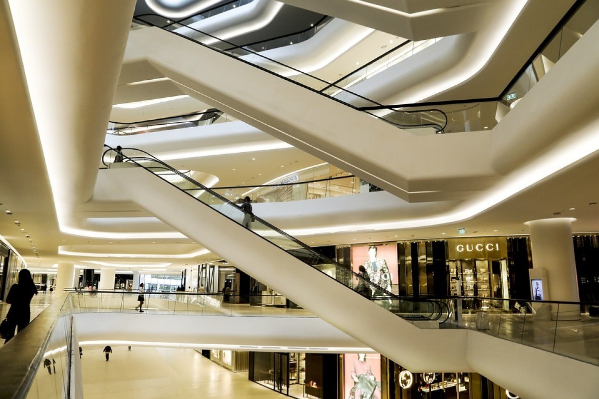 Tidak Diragukan Lagi, 3 Mall di Kota Solo Ini Menjadi Pusat Perbelanjaan Paling Mewah Sepanjang Masa hingga Tiap Bulan Adakan Dikon Dadakan, Mari Simak di Sini!
