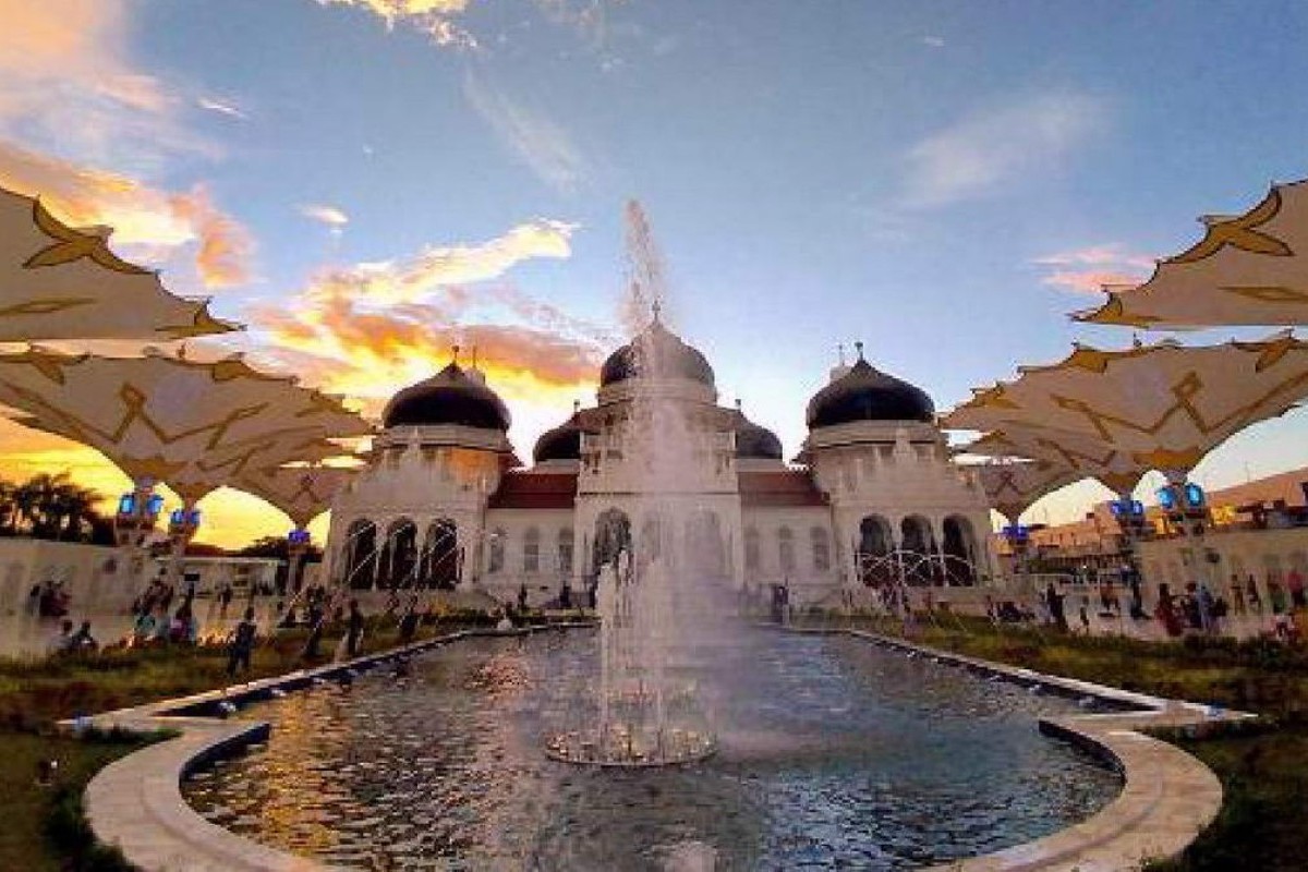 Kebiasaan Makan Ganja? Simak Fakta Menarik Kota Aceh Daerah Berjuluk Serambi Mekkah