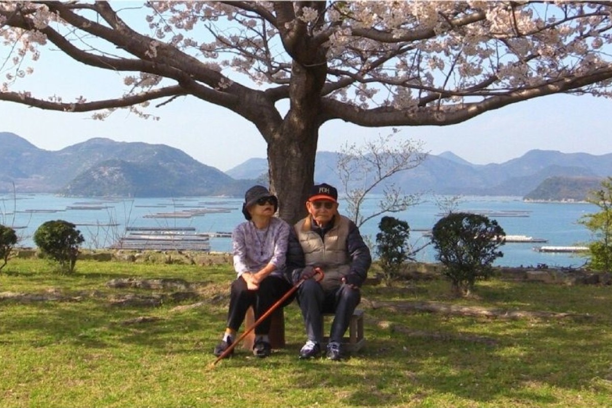Sinopsis Being Kazue (2024) Film Dokumenter Asal Jepang, Melihat Dalam Kehidupan Kazue, Sebuah Perjalanan Menakjubkan Dinikmati Bersama