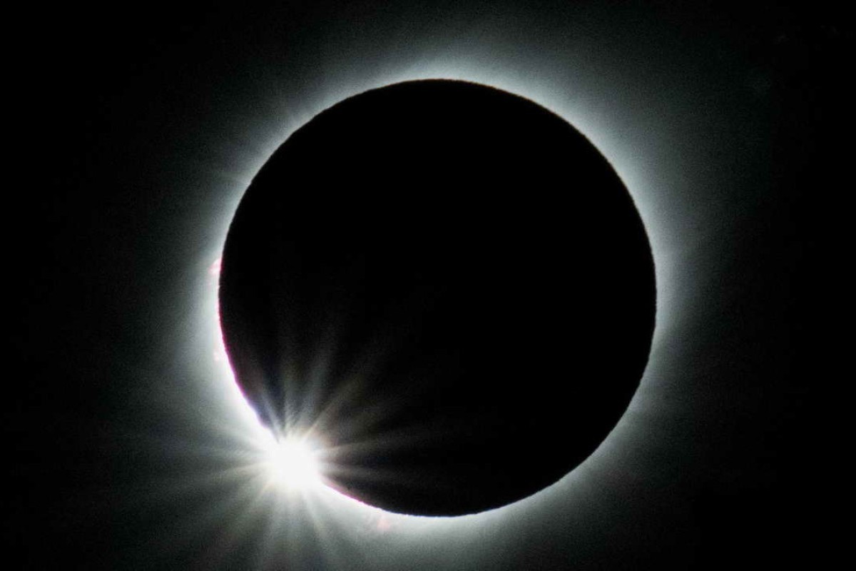 Bahaya Pancaran Cahaya Kosmik Akibat Gerhana Bulan Total Malam Ini 29 Februari 2024 Jadi Sorotan! Ternyata Pesan HOAX Berantai!